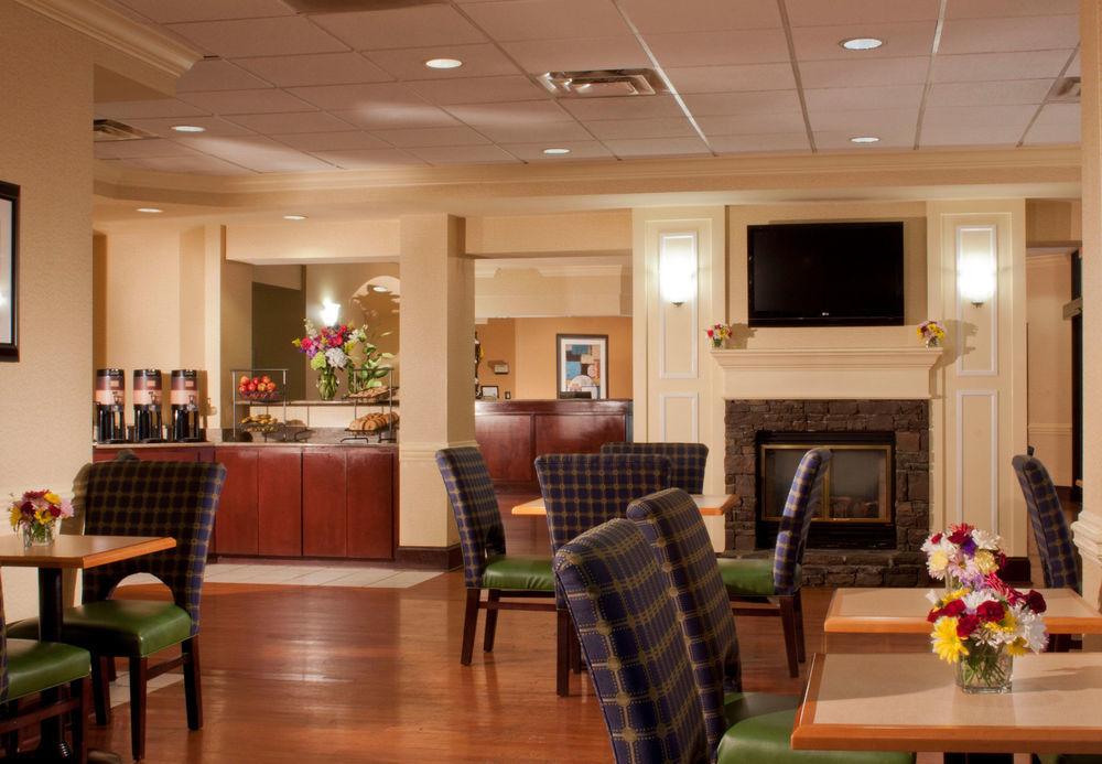 Springhill Suites By Marriott Atlanta Kennesaw Exterior foto